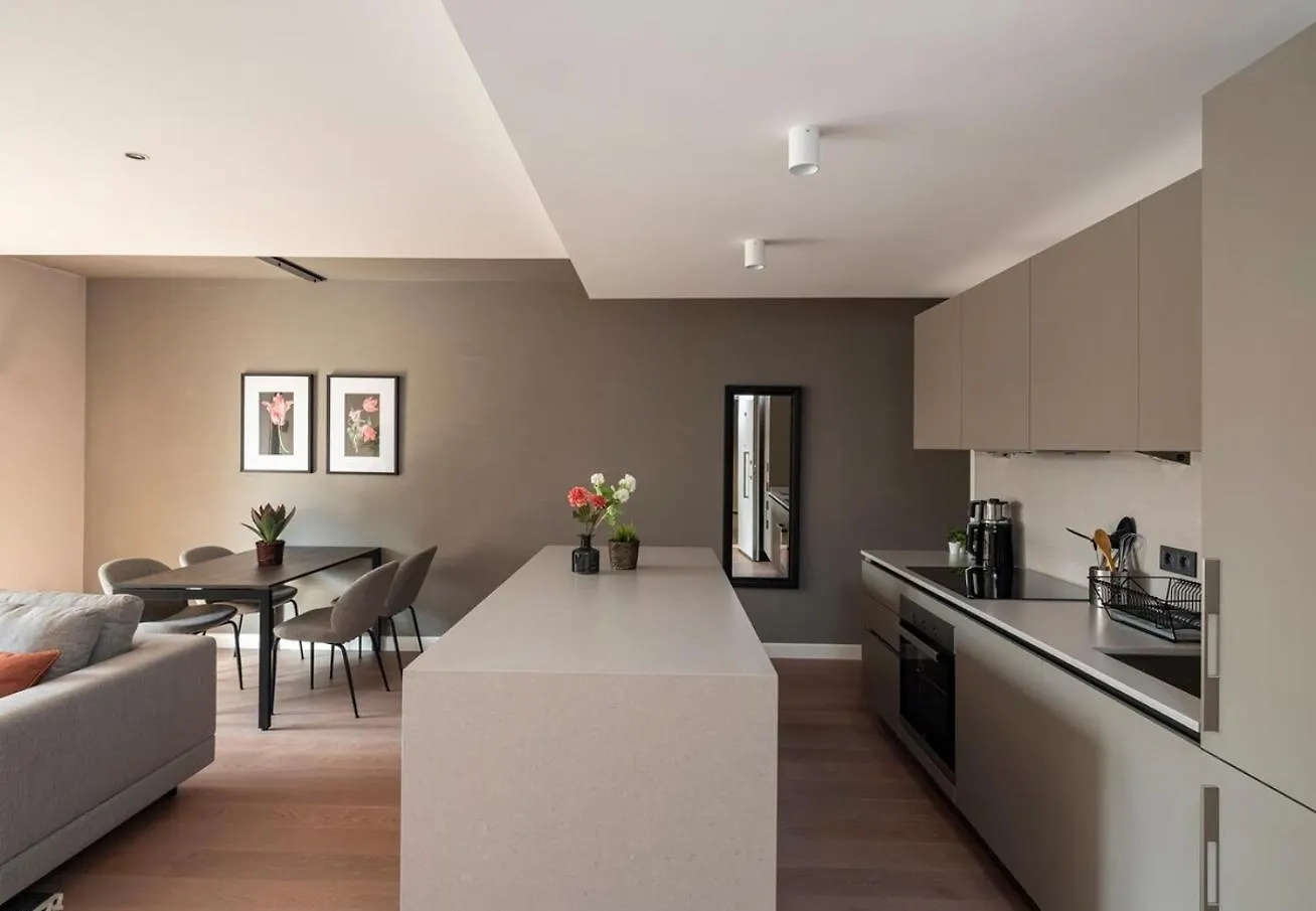 Gorgeous Bright Modern 2Bed2Bath Home! #69 Istanbul Apartment