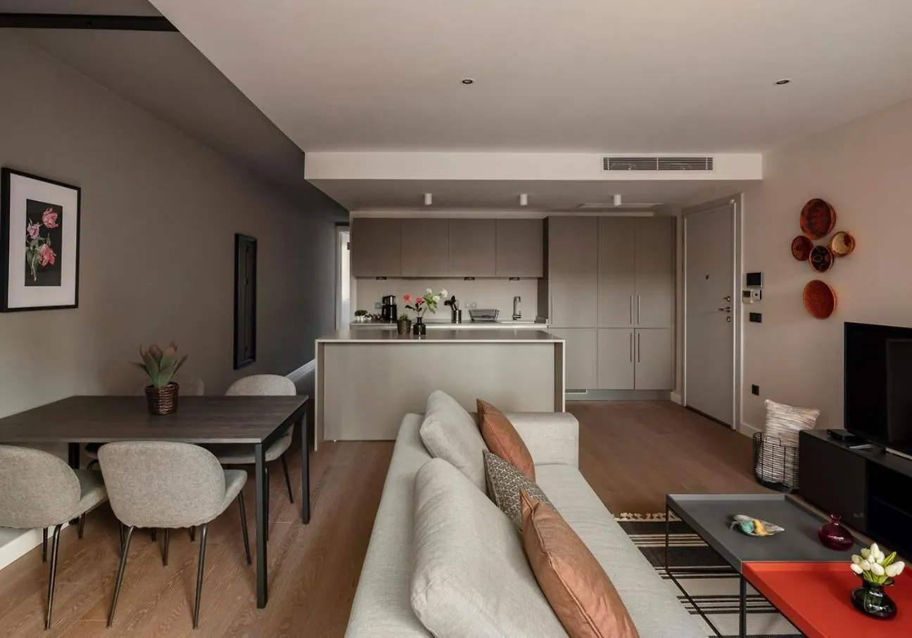 Apartment Gorgeous Bright Modern 2Bed2Bath Home! #69 Istanbul